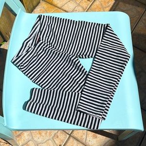 Leggings in good conditions size 5T